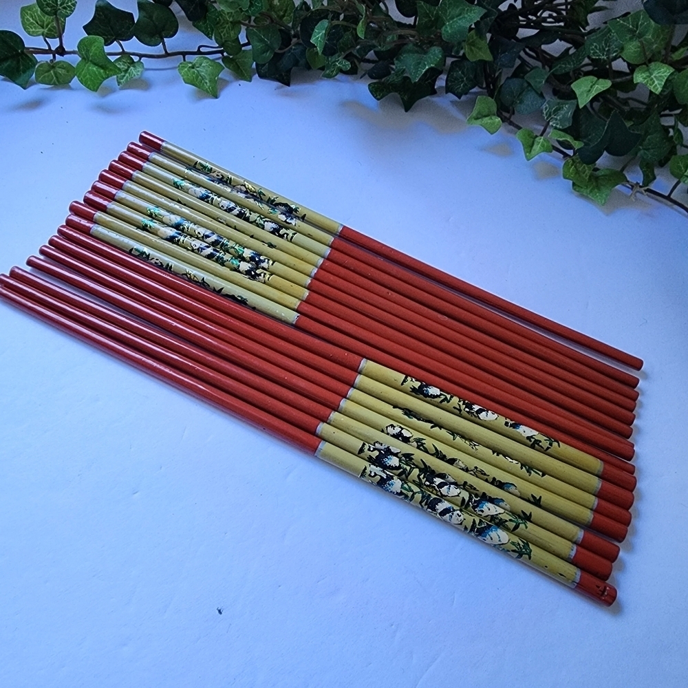 8 Pair of Matching Panda Bear Design Chopsticks